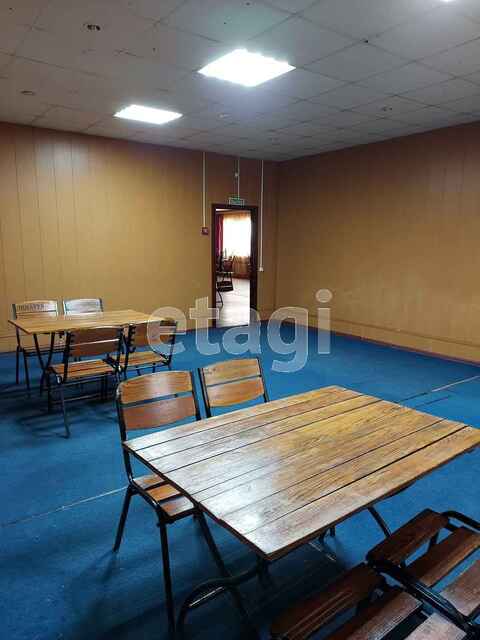 Продажа коммерческой недвижимости, 492м <sup>2</sup>, Саратов, Саратовская область,  Красный Кут