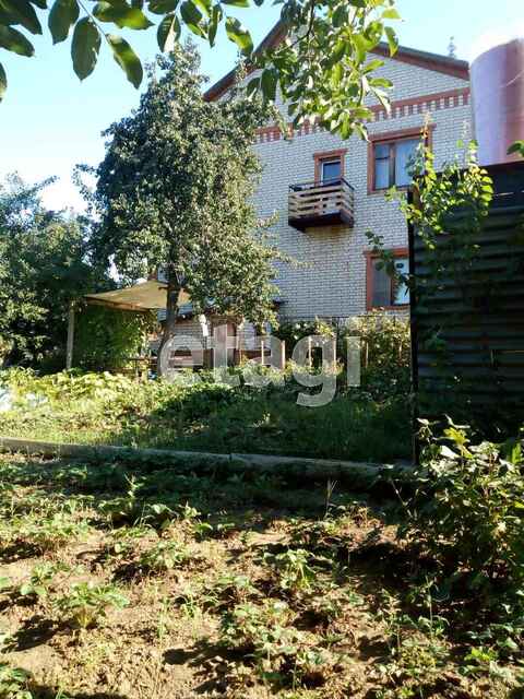 Продажа дома, 380м <sup>2</sup>, 9 сот., Саратов, Саратовская область,  