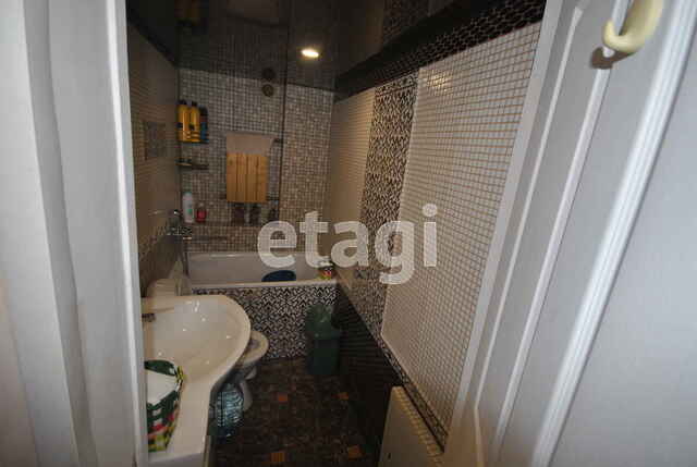 Продажа коммерческой недвижимости, 58м <sup>2</sup>, Саратов, Саратовская область,  Саратов