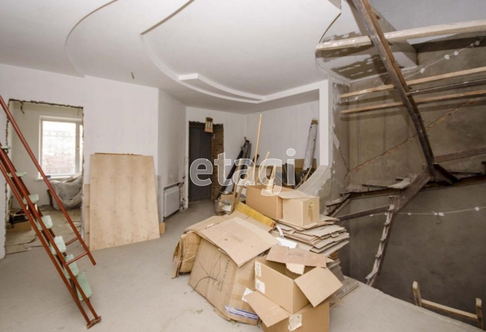 Продажа дома, 606м <sup>2</sup>, 5 сот., Саратов, Саратовская область,  Саратов