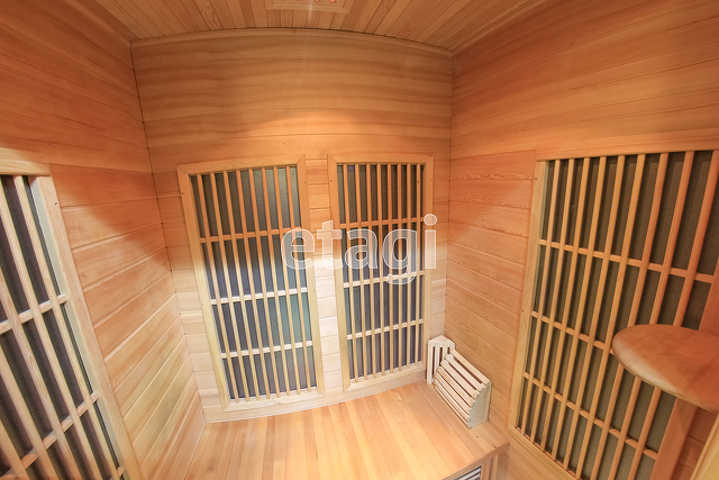 Продажа дома, 357м <sup>2</sup>, 3 сот., Саратов, Саратовская область,  Волжский 