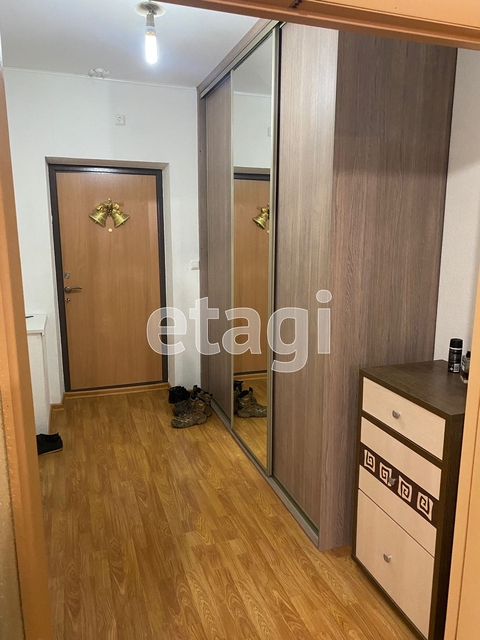 Продажа 1-комнатной квартиры, Екатеринбург, Крестинского,  37