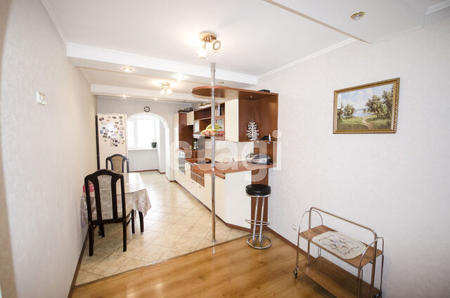 Продажа 3-комнатной квартиры, Саратов, Саратовская область,  Саратов