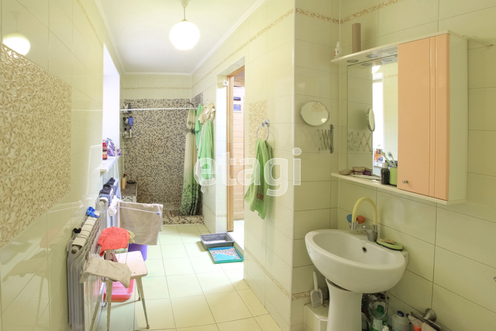 Продажа дома, 357м <sup>2</sup>, 3 сот., Саратов, Саратовская область,  Волжский 