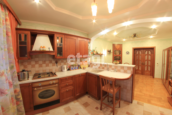 Продажа 3-комнатной квартиры, Саратов, Саратовская область,  Саратов