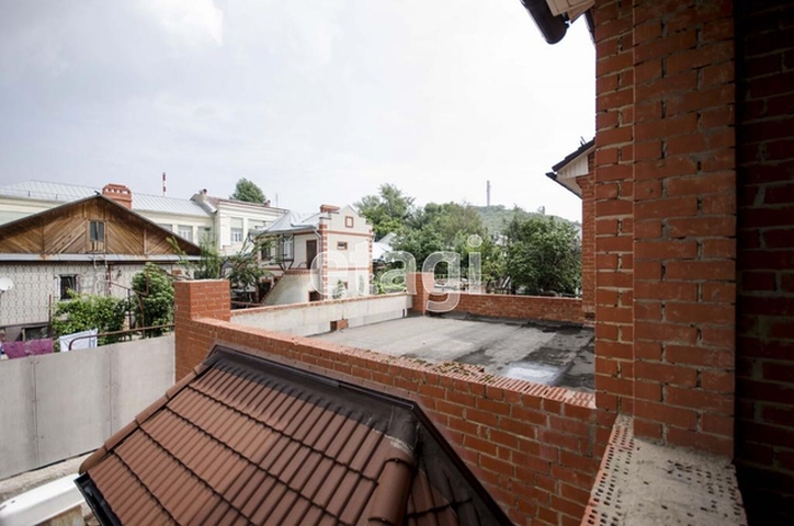 Продажа дома, 606м <sup>2</sup>, 5 сот., Саратов, Саратовская область,  Саратов