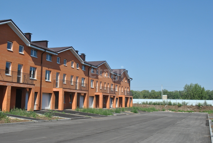 Продажа дома, 180м <sup>2</sup>, 2 сот., Саратов, Саратовская область,  Энгельс