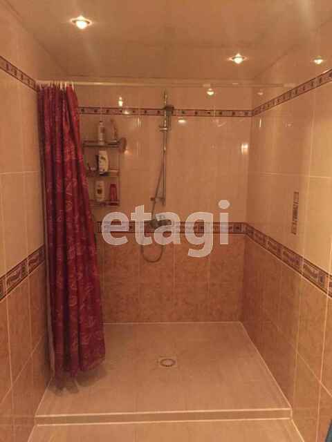 Продажа дома, 217м <sup>2</sup>, 2 сот., Саратов, Саратовская область,  