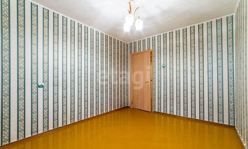 Продажа 3-комнатной квартиры, Екатеринбург, Красных командиров,  32