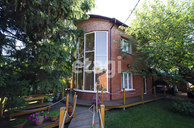 Продажа дома, 200м <sup>2</sup>, 4 сот., Саратов, Саратовская область,  Саратов