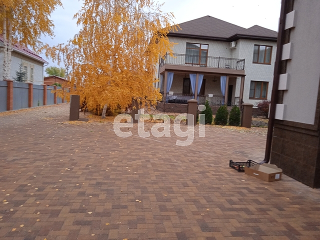 Продажа дома, 264м <sup>2</sup>, 8 сот., Саратов, Саратовская область,  Энгельс