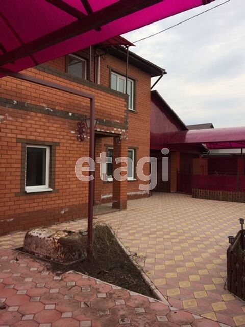 Продажа дома, 300м <sup>2</sup>, 10 сот., Саратов, Саратовская область,  Энгельс