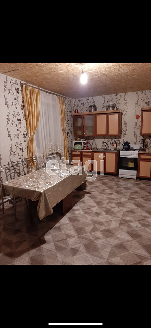 Продажа дома, 180м <sup>2</sup>, 10 сот., Саратов, Саратовская область,  Энгельс