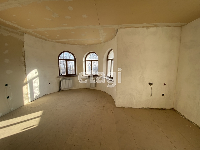 Продажа дома, 380м <sup>2</sup>, 8 сот., Саратов, Саратовская область,  Октябрьский