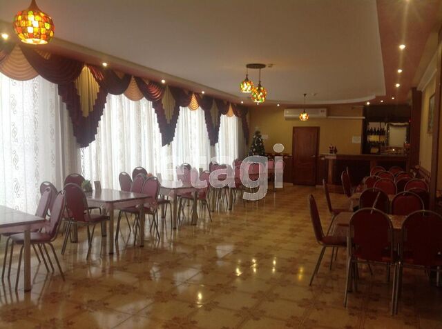 Продажа коммерческой недвижимости, 200м <sup>2</sup>, Саратов, Саратовская область,  Саратов