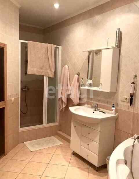 Продажа 5-комнатной квартиры, Саратов, Саратовская область,  Саратов