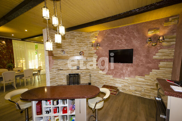 Продажа дома, 200м <sup>2</sup>, 4 сот., Саратов, Саратовская область,  Саратов