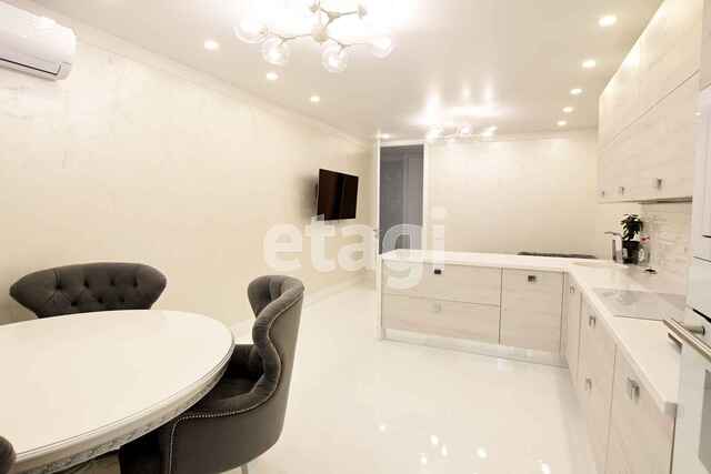 Продажа 3-комнатной квартиры, Саратов, Саратовская область,  Саратов