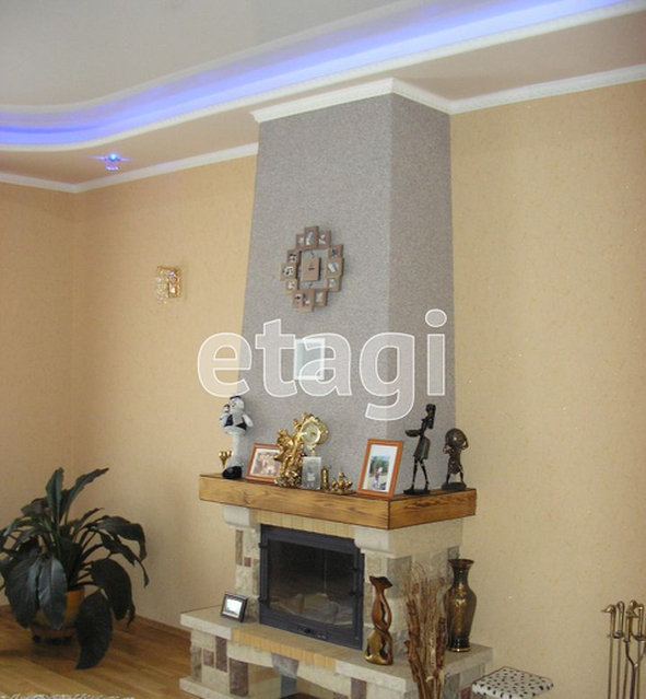 Продажа дома, 302м <sup>2</sup>, 5 сот., Саратов, Саратовская область,  