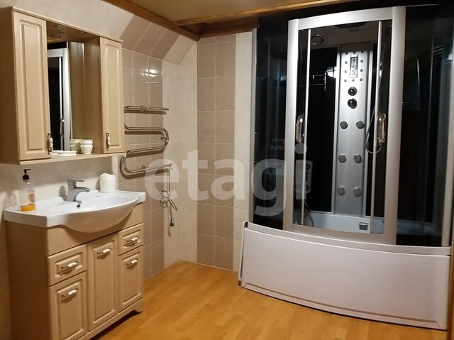 Продажа дома, 324м <sup>2</sup>, 3 сот., Саратов, Саратовская область,  Октябрьский