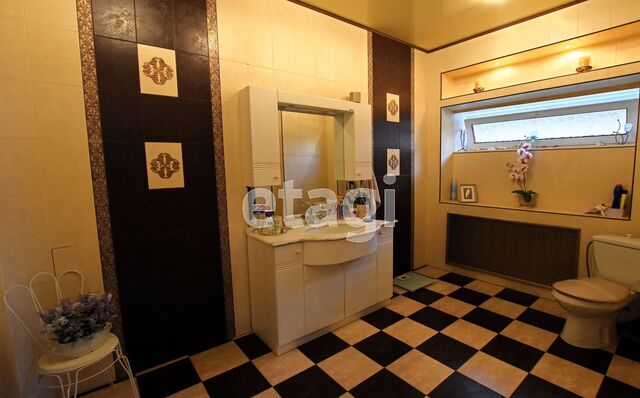 Продажа дома, 527м <sup>2</sup>, 6 сот., Саратов, Саратовская область,  