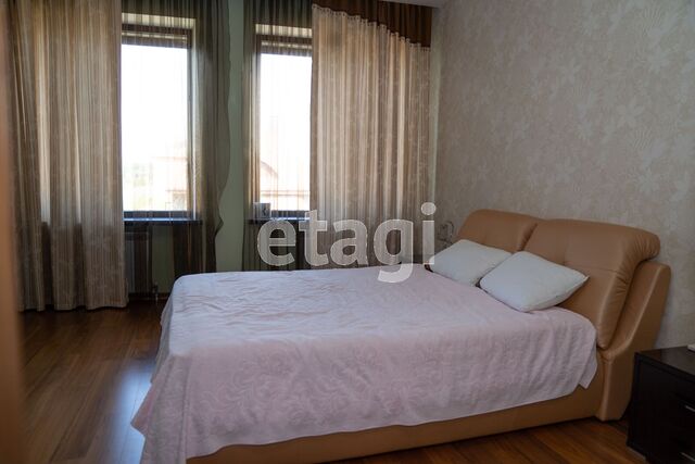 Продажа дома, 713м <sup>2</sup>, 16 сот., Саратов, Саратовская область,  Энгельс