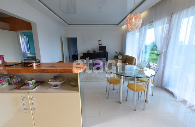 Продажа дома, 260м <sup>2</sup>, 18 сот., Саратов, Саратовская область,  Энгельс