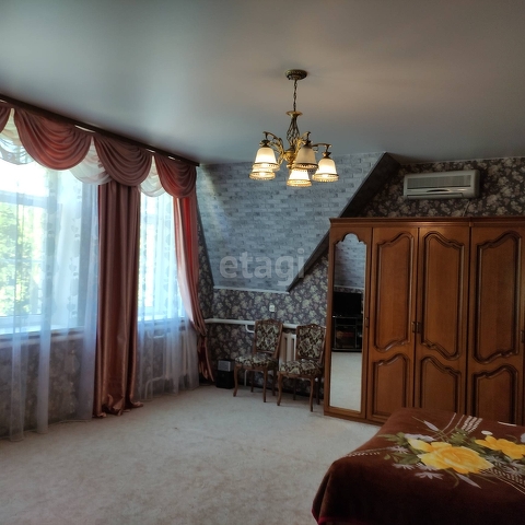 Продажа дома, 341м <sup>2</sup>, 9 сот., Саратов, Саратовская область,  Кировский