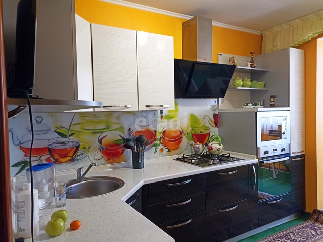 Продажа 3-комнатной квартиры, Саратов, Саратовская область,  Приволжский