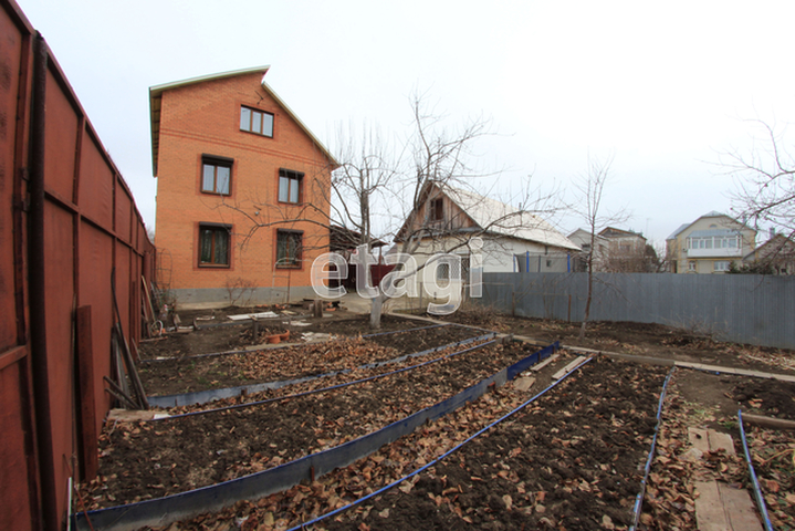 Продажа дома, 270м <sup>2</sup>, 9 сот., Саратов, Саратовская область,  