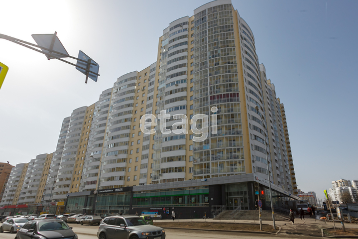Продажа 2-комнатной квартиры, Екатеринбург, Циолковского,  57