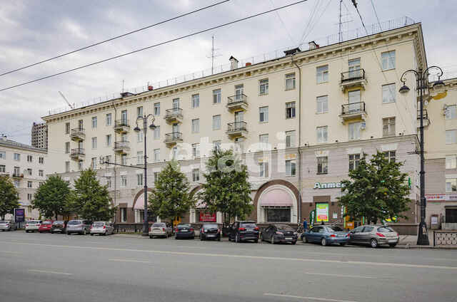 Продажа 4-комнатной квартиры, Екатеринбург, Свердлова,  22