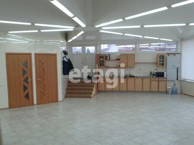 Продажа дома, 400м <sup>2</sup>, 30 сот., Саратов, Саратовская область,  Энгельс