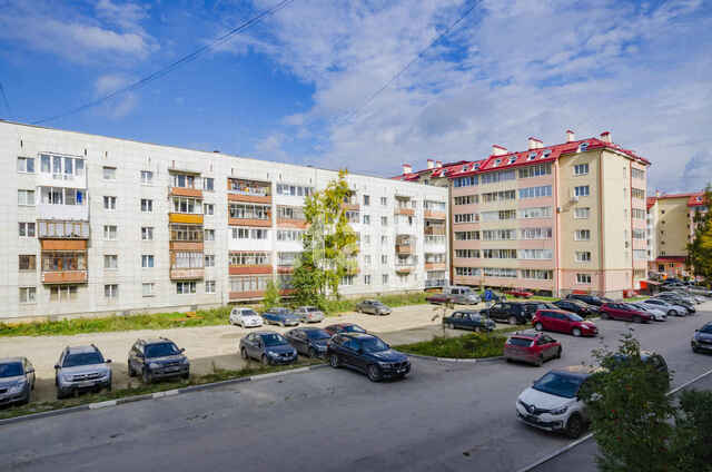 Продажа 2-комнатной квартиры, Березовский, Энергостроителей,  4а