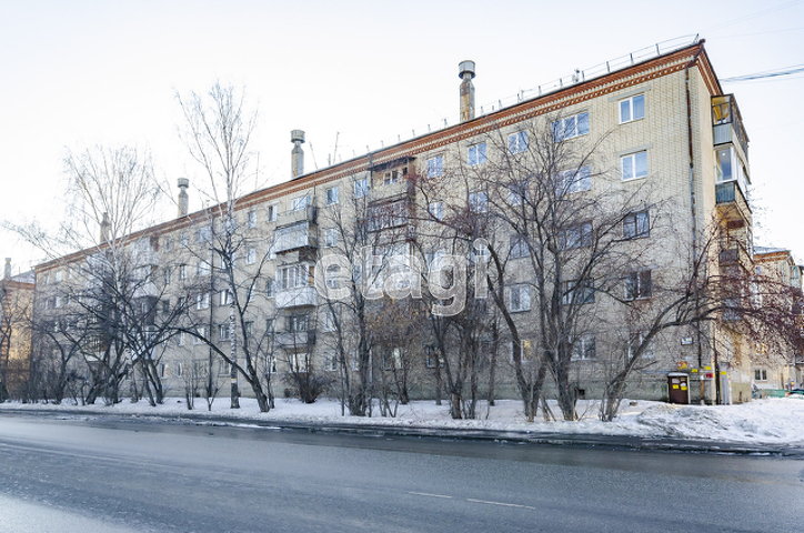 Продажа 2-комнатной квартиры, Екатеринбург, Селькоровская,  102 к 1