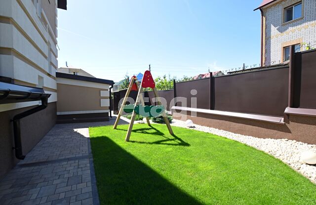 Продажа дома, 300м <sup>2</sup>, 10 сот., Саратов, Саратовская область,  Кировский