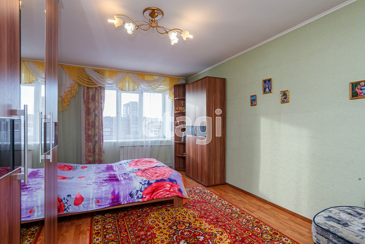 Продажа 3-комнатной квартиры, Екатеринбург, Боровая,  19а