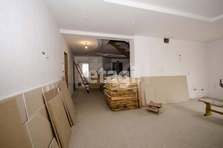 Продажа дома, 606м <sup>2</sup>, 5 сот., Саратов, Саратовская область,  Саратов