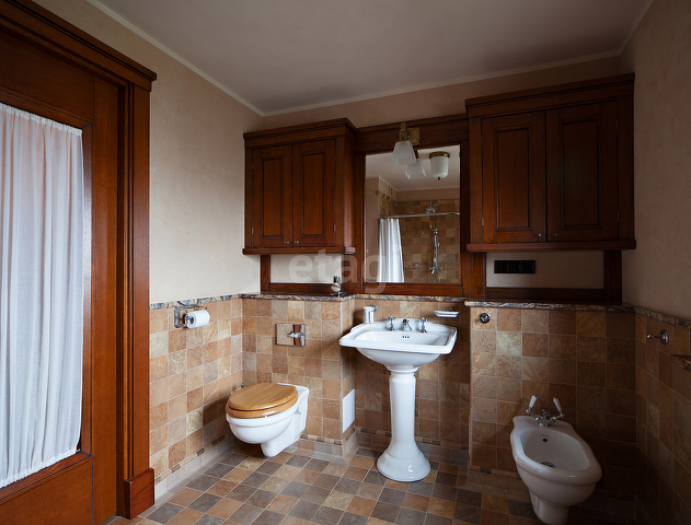 Продажа дома, 285м <sup>2</sup>, 32 сот., Саратов, Саратовская область,  Саратов