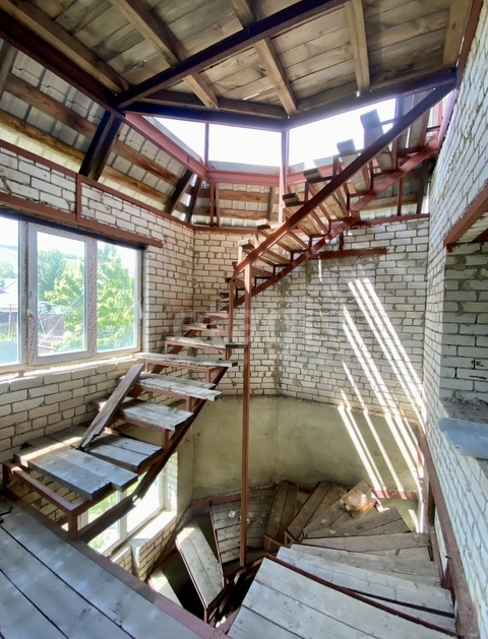 Продажа дома, 346м <sup>2</sup>, 5 сот., Саратов, Саратовская область,  Кировский