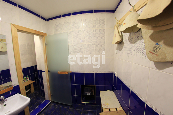 Продажа дома, 270м <sup>2</sup>, 9 сот., Саратов, Саратовская область,  