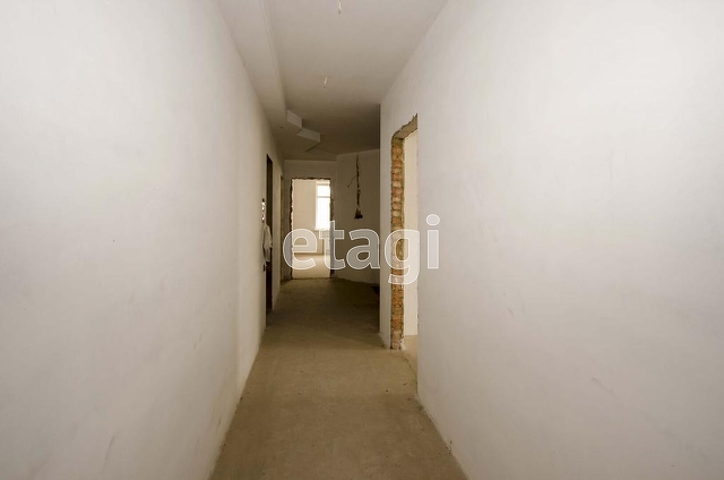 Продажа дома, 606м <sup>2</sup>, 5 сот., Саратов, Саратовская область,  Саратов