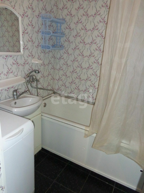 Продажа 3-комнатной квартиры, Саратов, Саратовская область,  Саратов