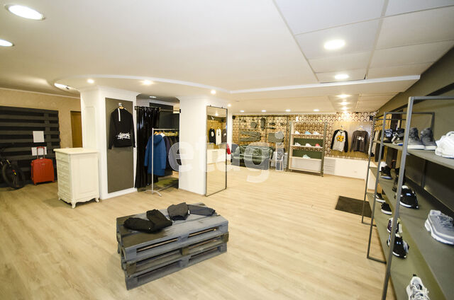 Продажа коммерческой недвижимости, 117м <sup>2</sup>, Саратов, Саратовская область,  Саратов