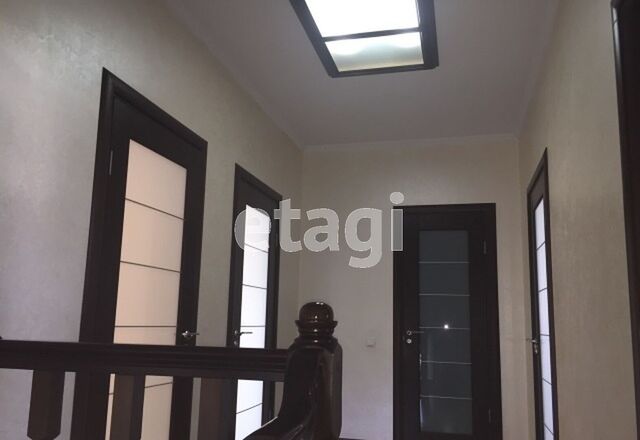 Продажа дома, 300м <sup>2</sup>, 6 сот., Саратов, Саратовская область,  