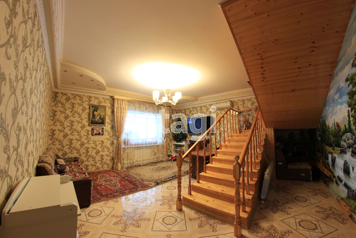 Продажа дома, 361м <sup>2</sup>, 3 сот., Саратов, Саратовская область,  Октябрьский