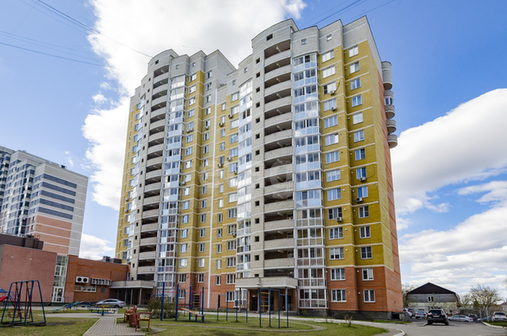 Продажа 2-комнатной квартиры, Екатеринбург, Уральских рабочих,  80