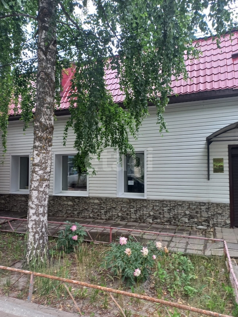 Продажа коммерческой недвижимости, 580м <sup>2</sup>, Саратов, Саратовская область,  Петровск