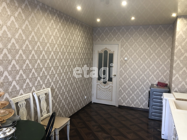 Продажа 3-комнатной квартиры, Саратов, Саратовская область,  Саратов