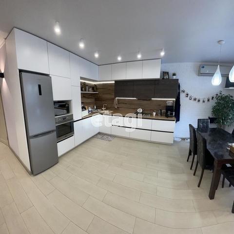 Продажа 3-комнатной квартиры, Саратов, Саратовская область,  Энгельс